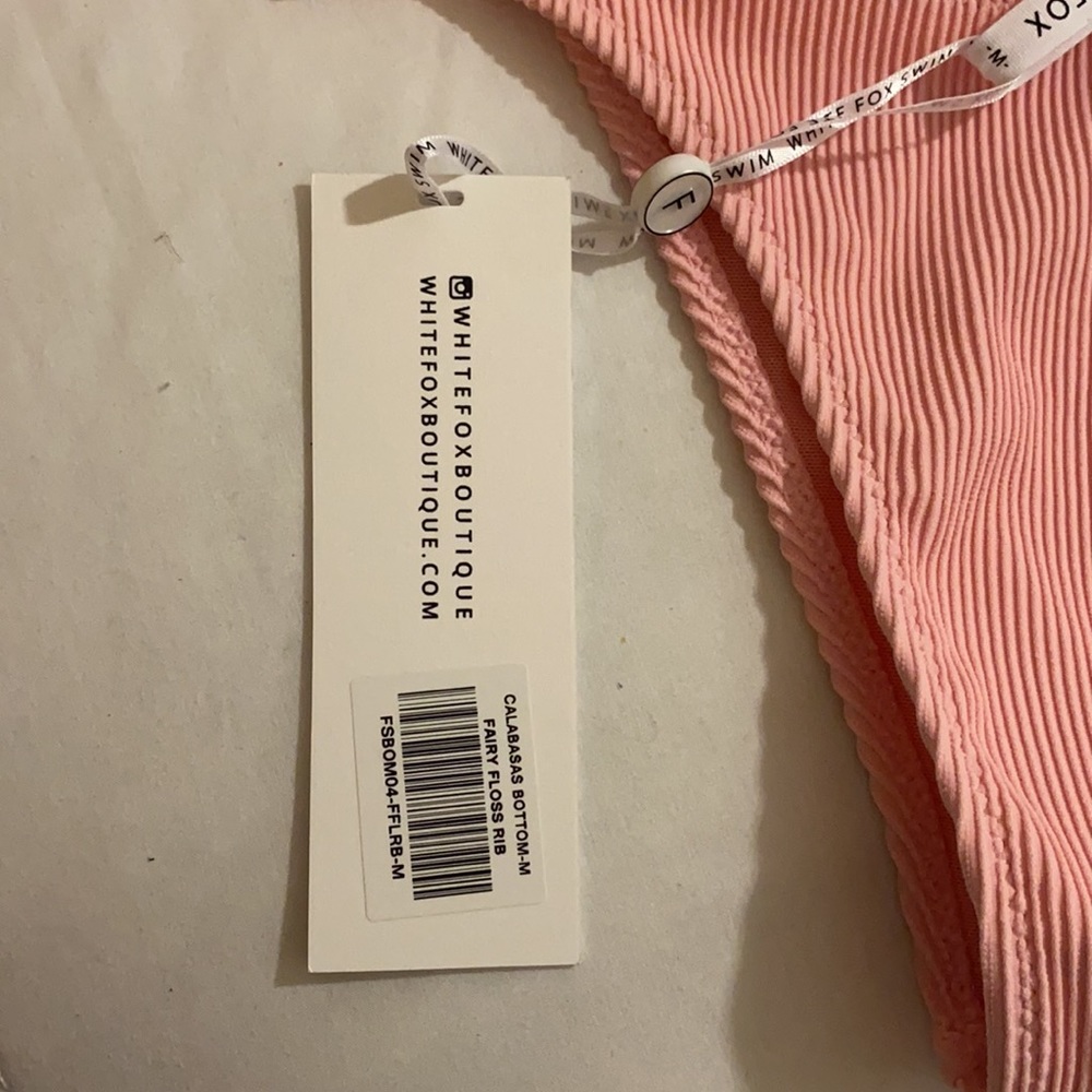 Calabasas bottoms - Picture 2 of 4
